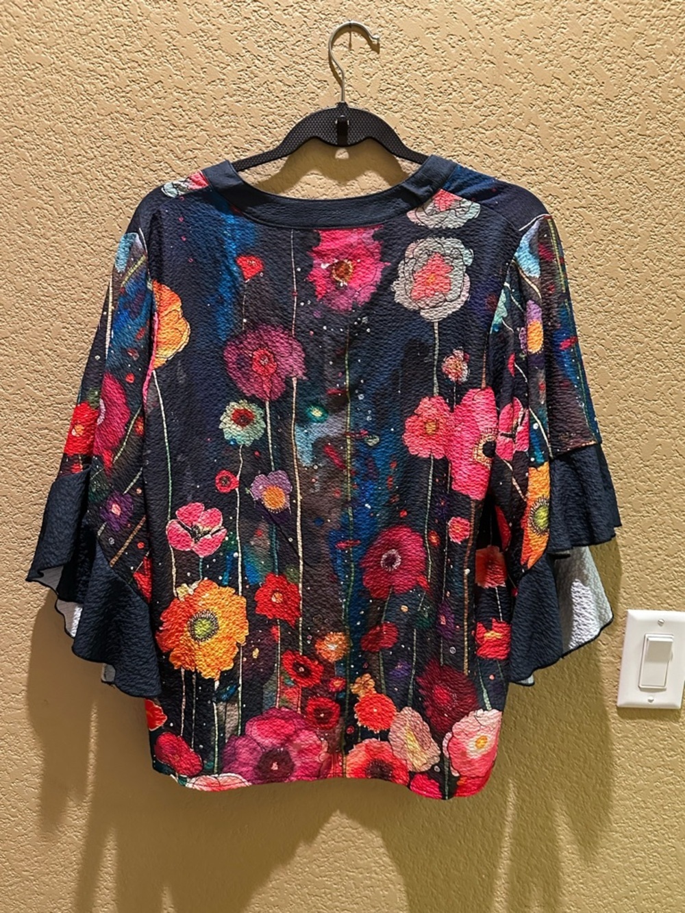 Floral Split-Neck Flutter Sleeve Top - Turquoise with Pink & Red Blooms - Picture 4 of 5